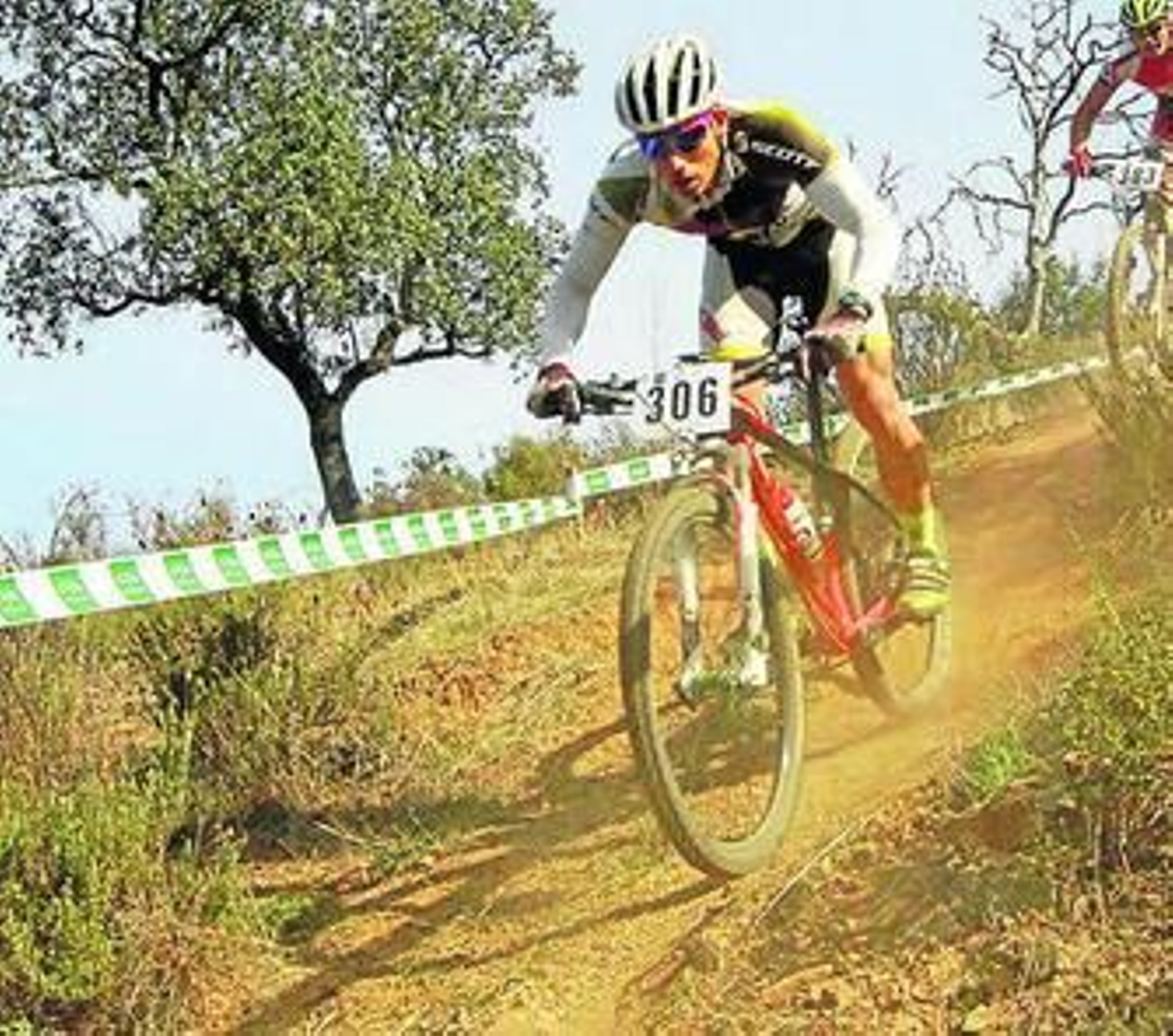 El onubense Daniel Arazola, ganador de la categoría +30. El onubense Daniel Arazola, ganador de la categoría +30.