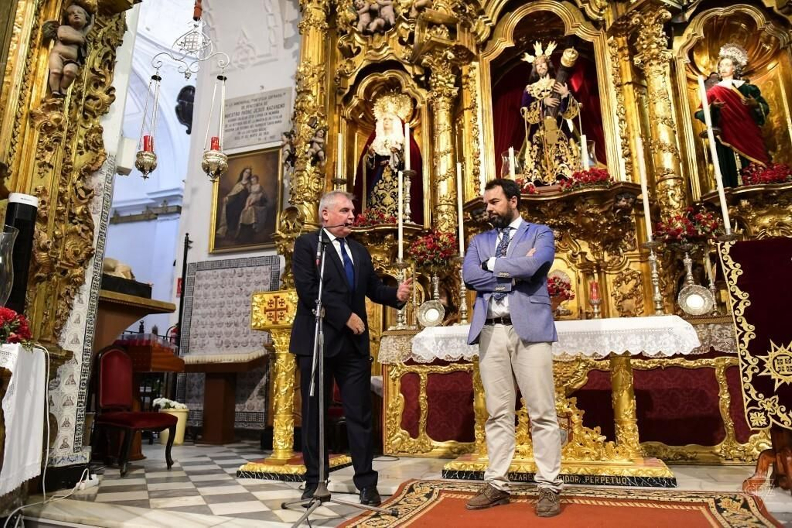 Las imágenes dela visita del Cádiz C.F. a la Patrona y el Nazareno