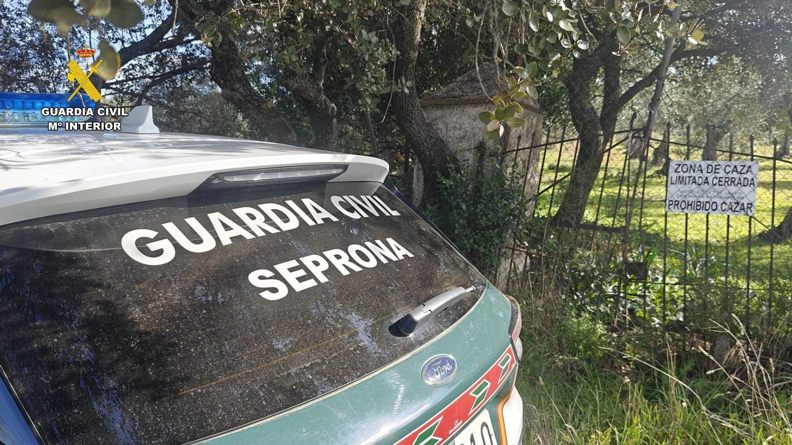 Un vehículo del Seprona de la Guardia Civil