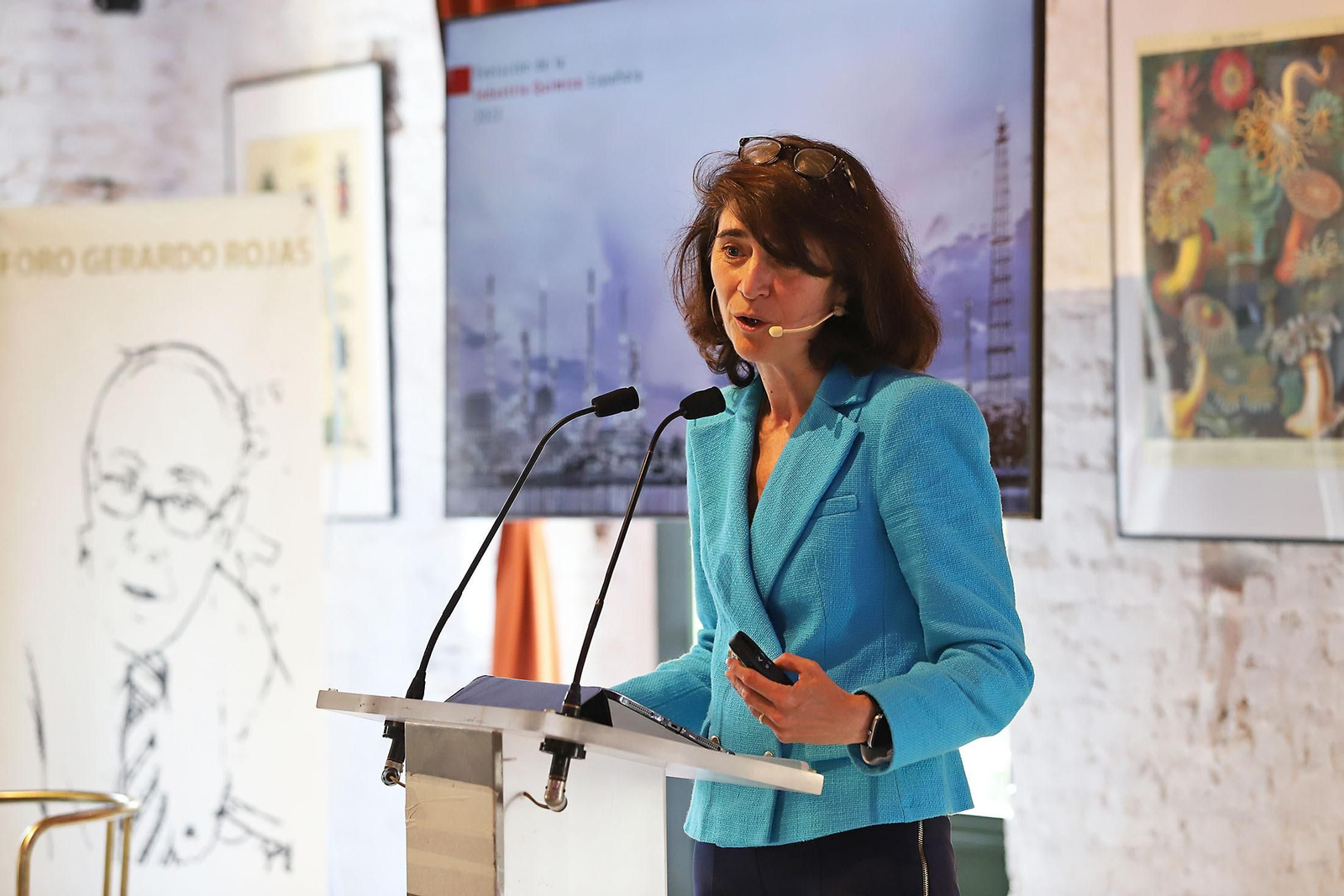 Imágenes del Foro Gerardo Rojas con Teresa Rasero como conferenciante