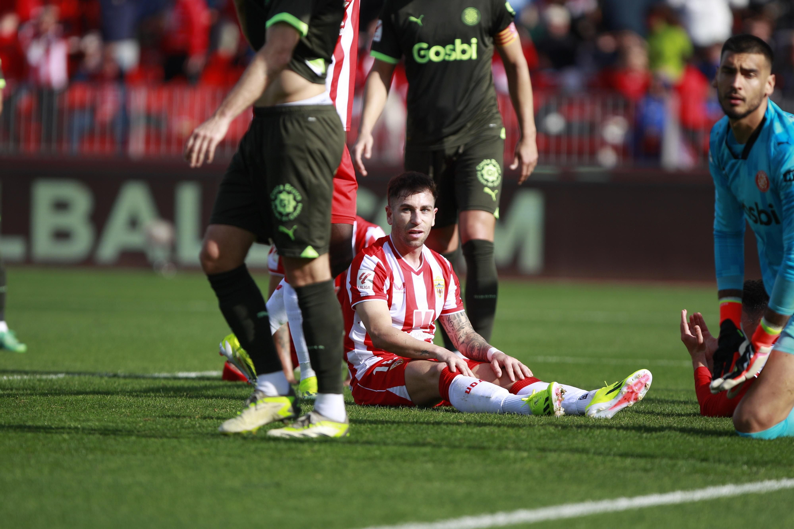 Las mejores imágenes del partido de fútbol U.D. Almería-Girona F.C.