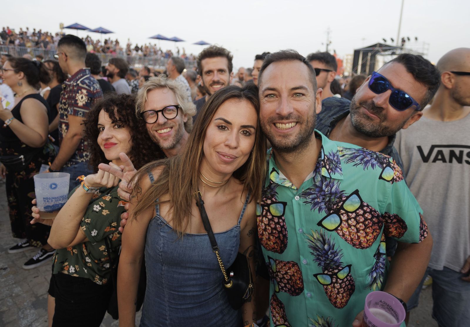 Búscate en las imágenes del primer día de conciertos en el festival  "No sin música"