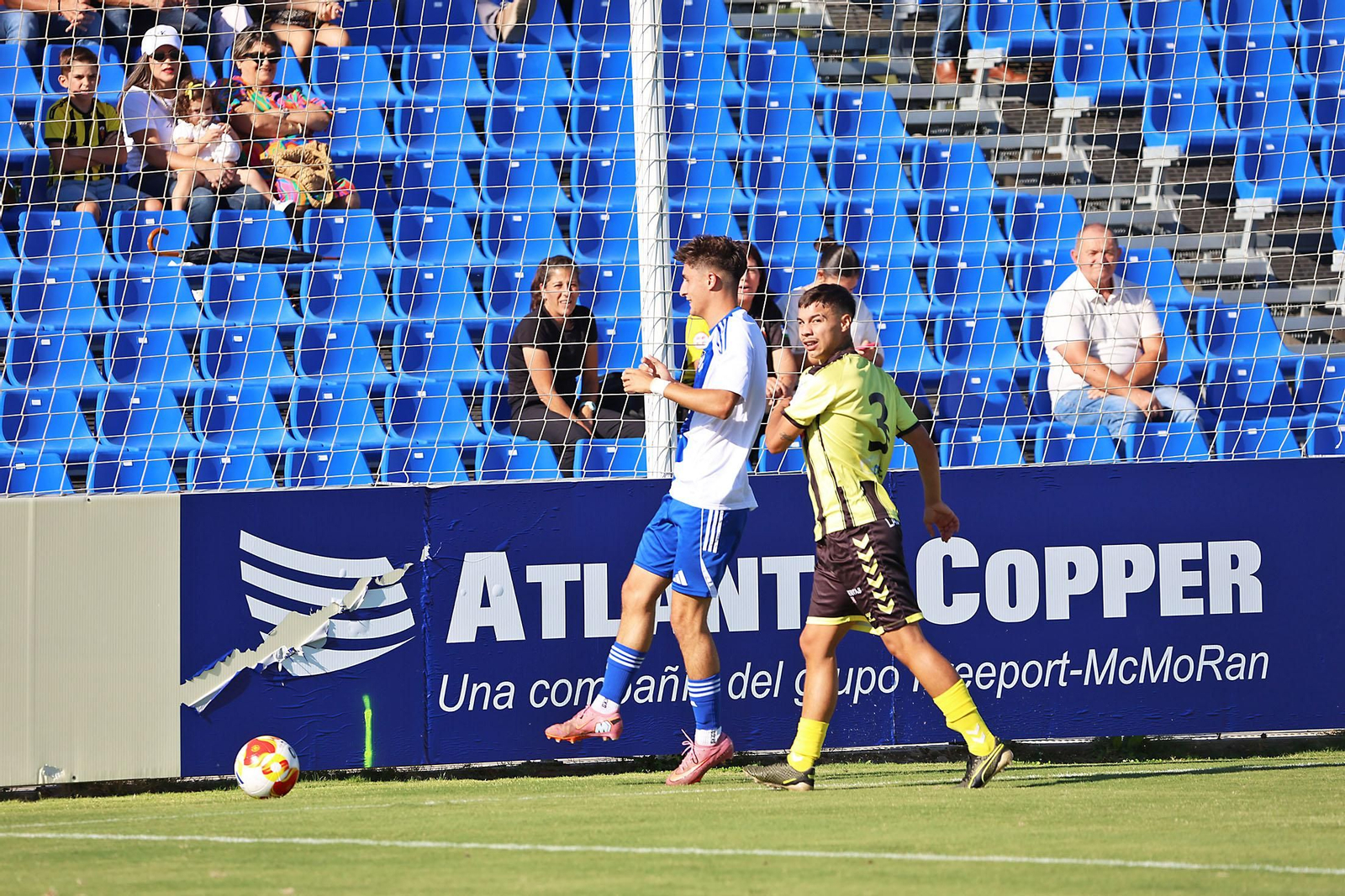 Las imágenes del Atlético Onubense - San Roque de Lepe