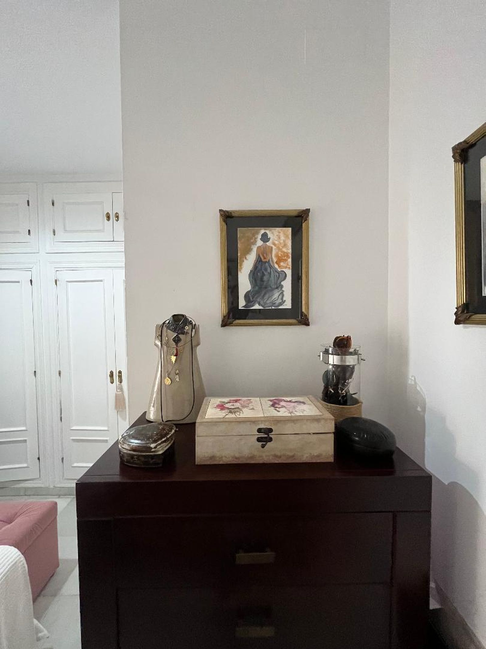 Así es la original casa de la calle Ceballos en Cádiz