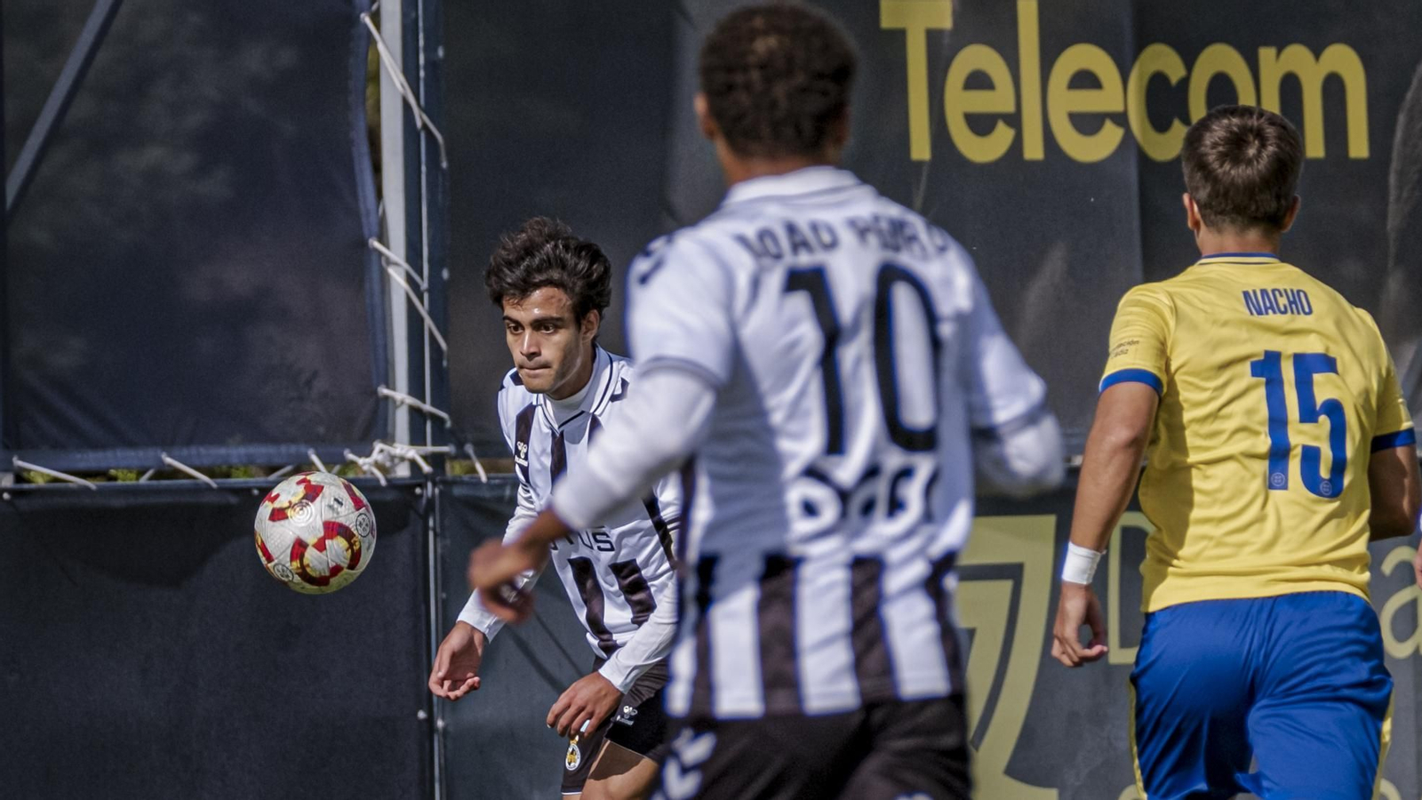 Las imágenes del partido entre Cádiz Mirandilla y La Balona.