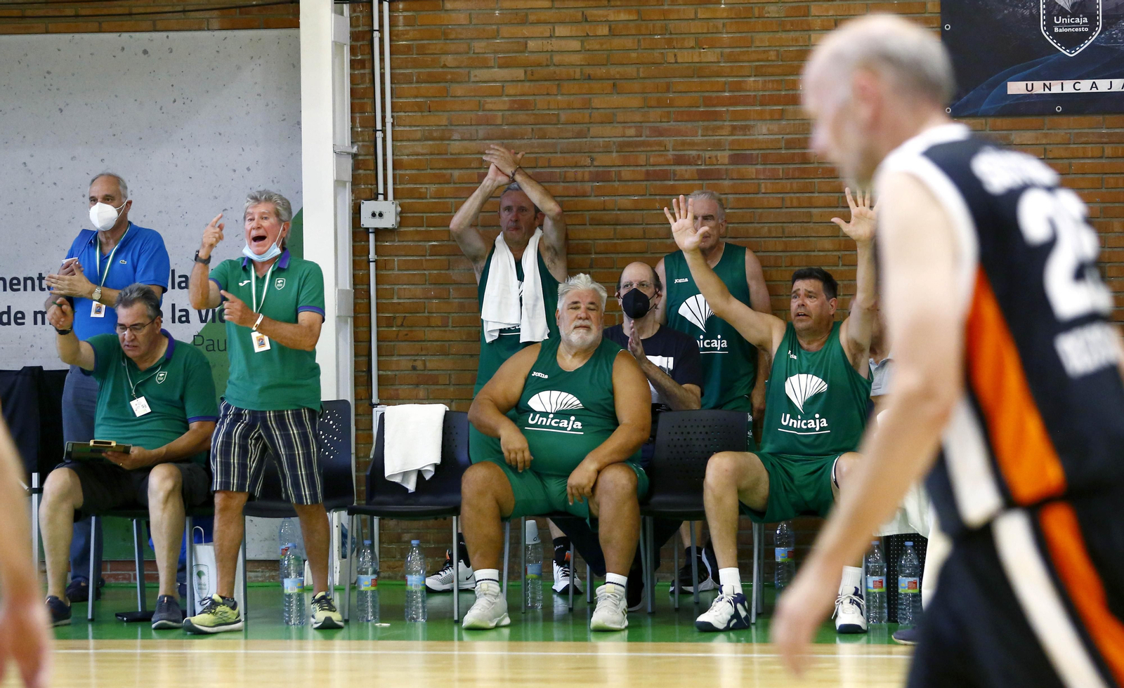 El debut del Unicaja +60 en el FIMBA, en fotos