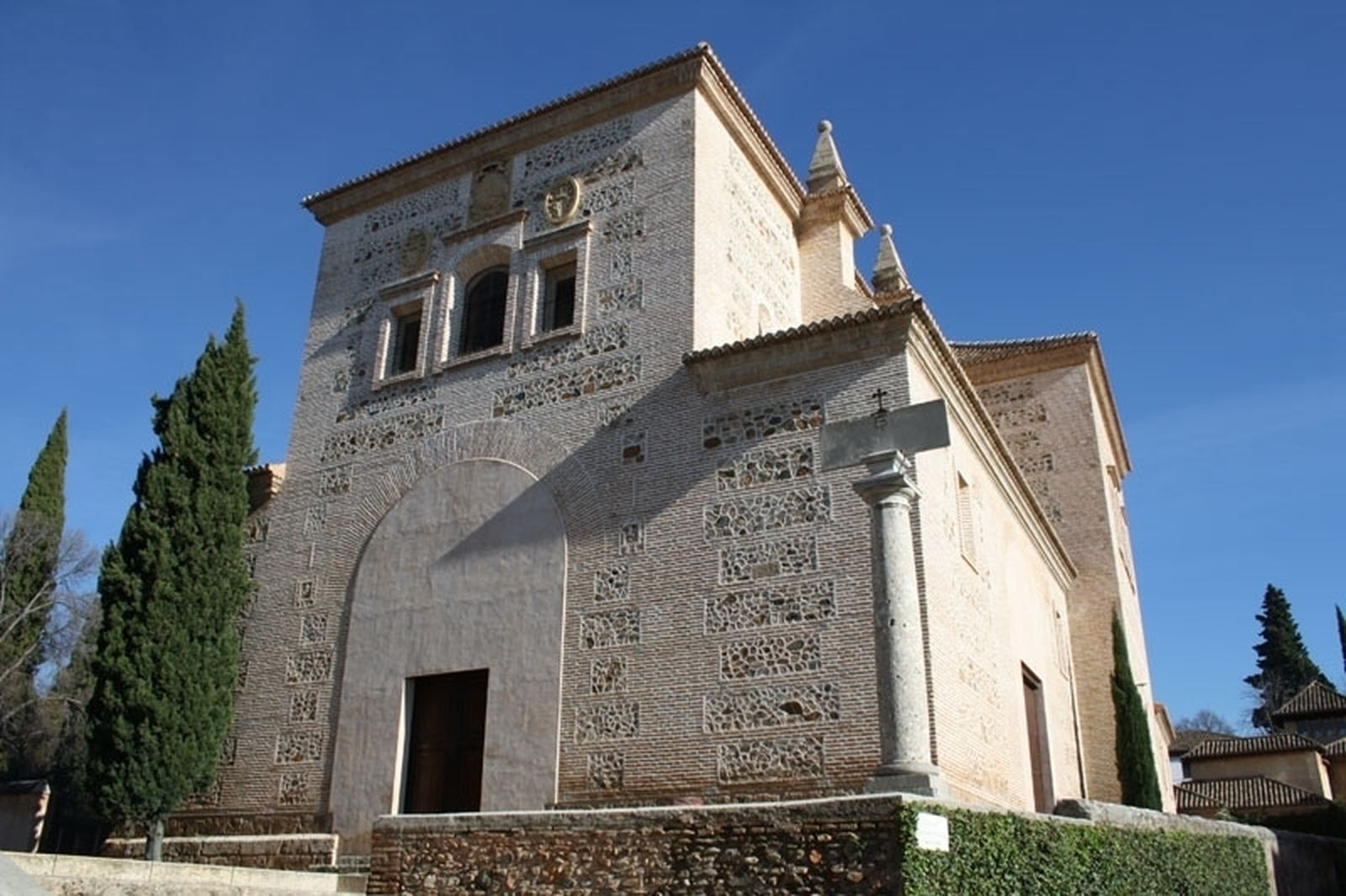 El órgano de la iglesia Los Ángeles se trasladará a Santa María de la Alhambra para su restauración