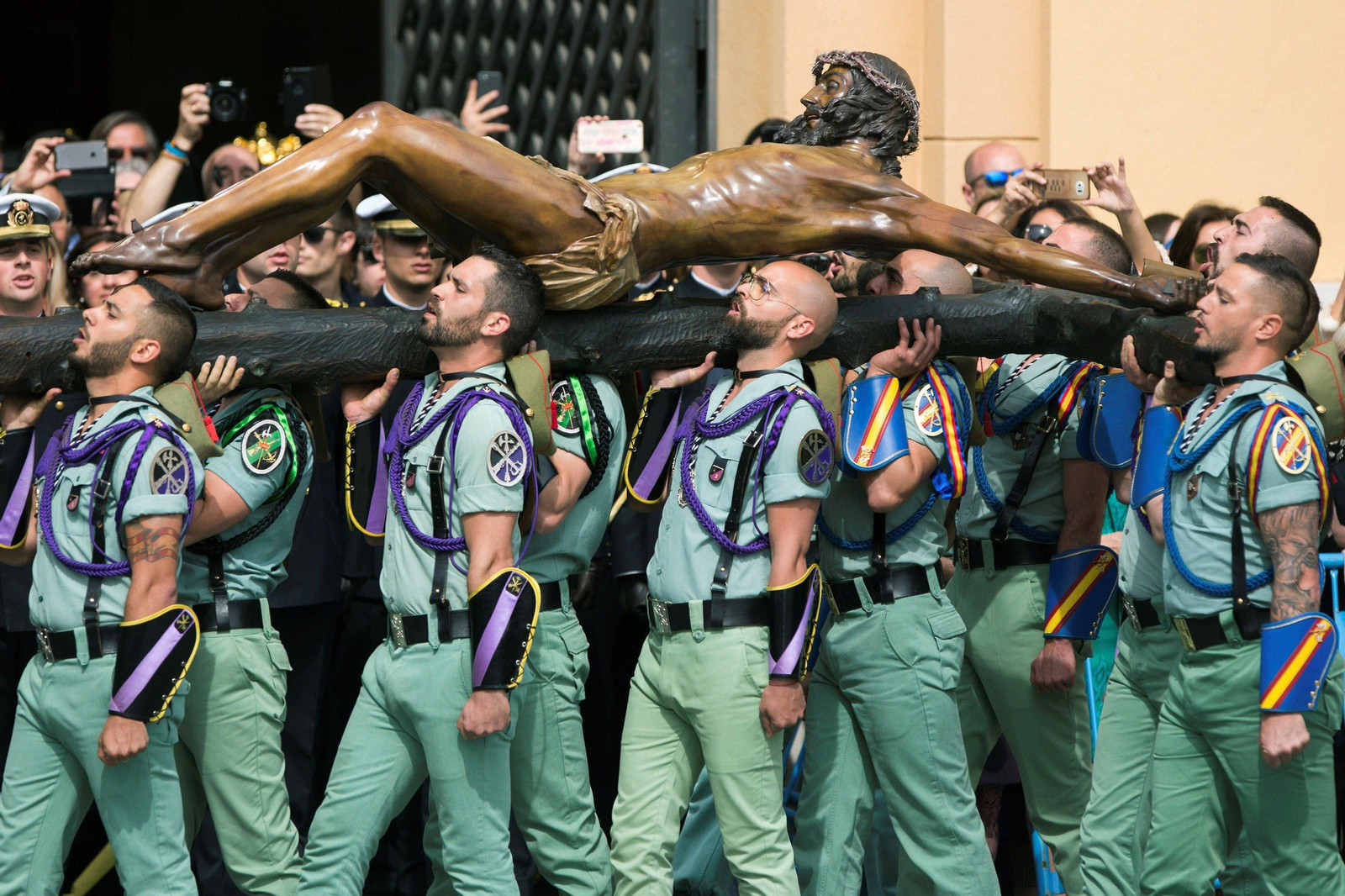 El traslado de Mena en imágenes