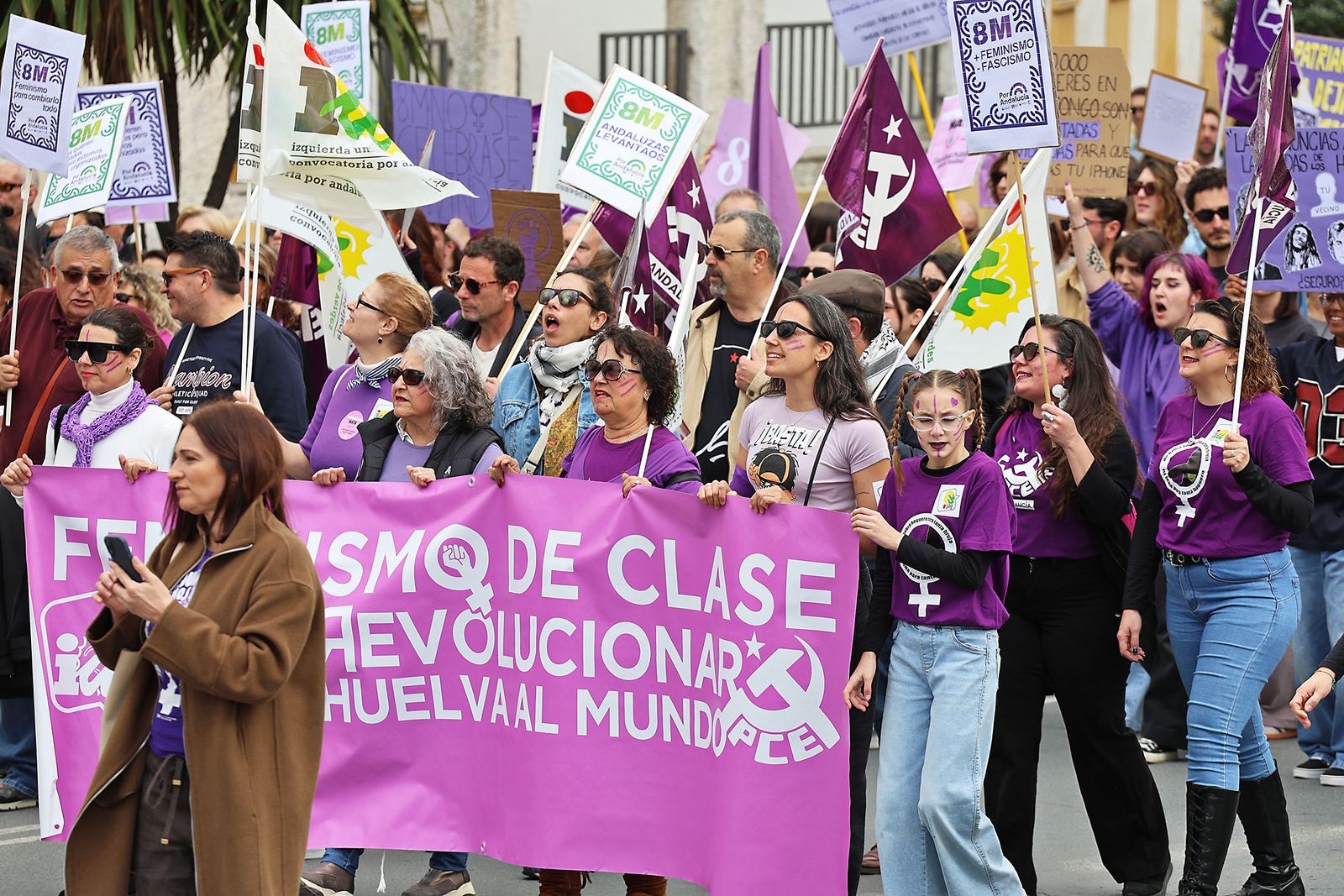 8M: Las fotografías de la manifestación del Día de la Mujer