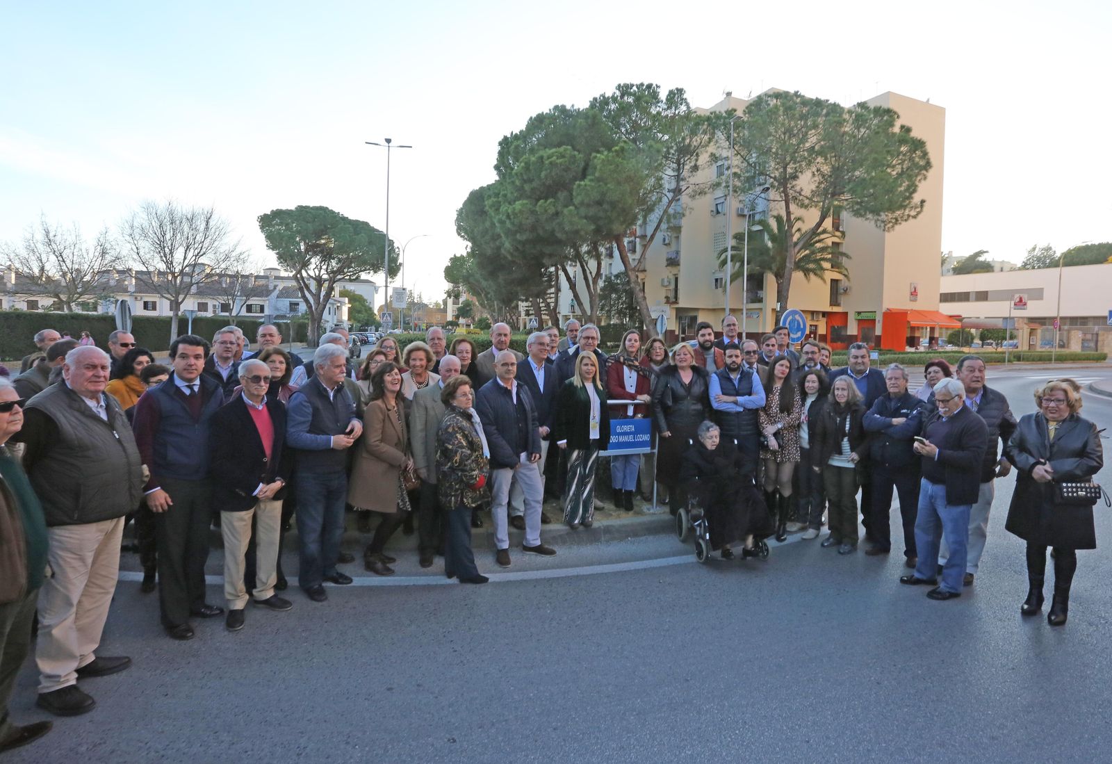 Innaguración de una rotonda en San Joaquín en homenaje al enólogo Manuel Lozano