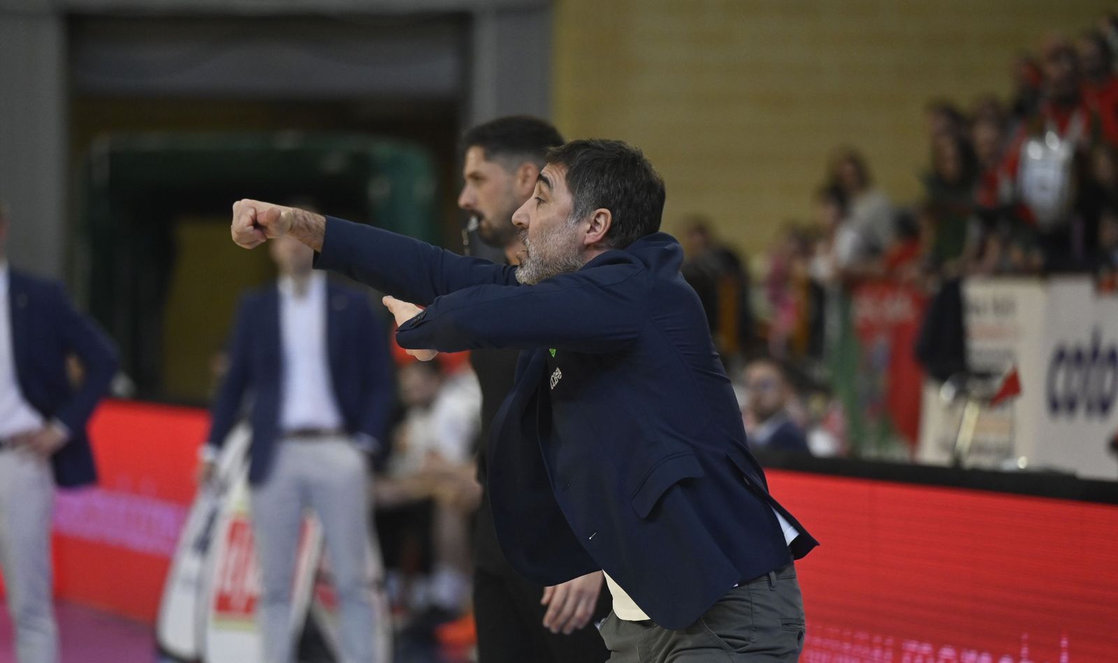 Las mejores fotos del ambiente en Vista Alegre para el Coto Córdoba - Caja 87