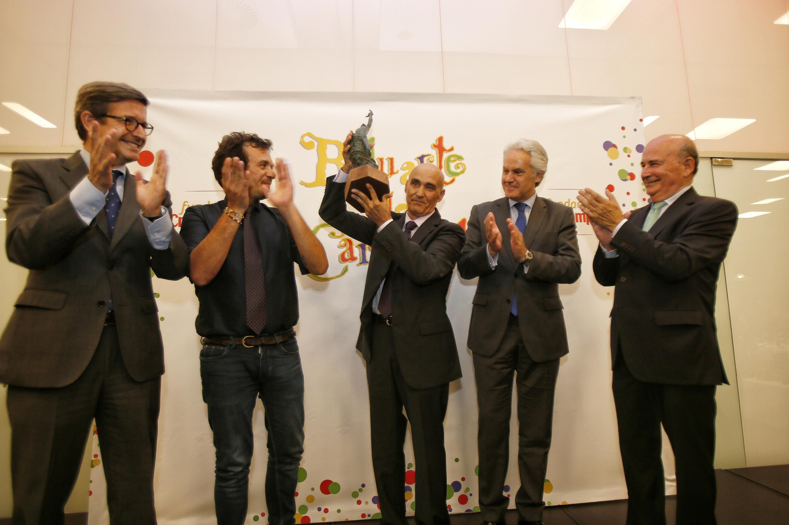 Las fotos de la vida de Manolo Santana