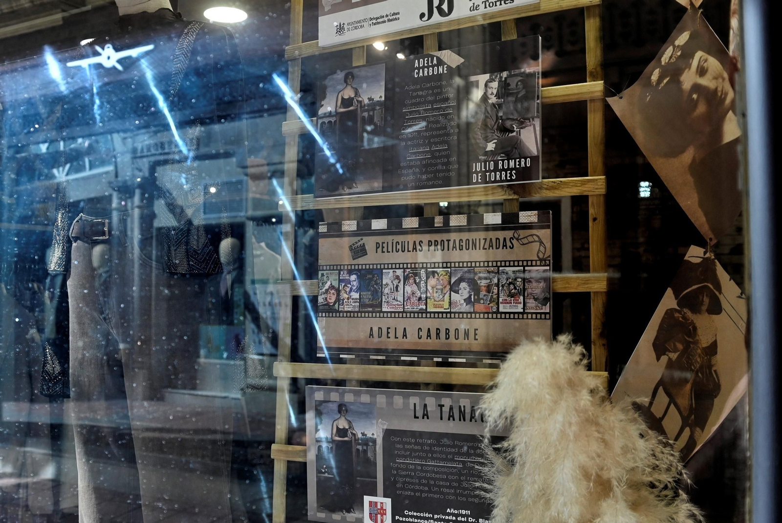 Las mejores imágenes del concurso de escaparates dedicado a Julio Romero de Torres