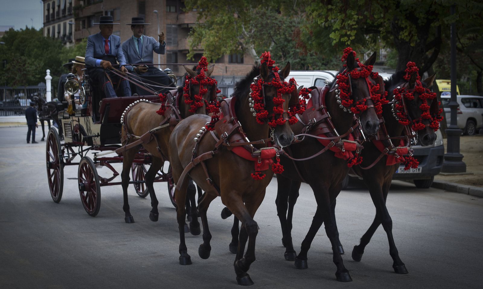 Exhibición de enganches y paseo de carruajes por el parque de María Luisa