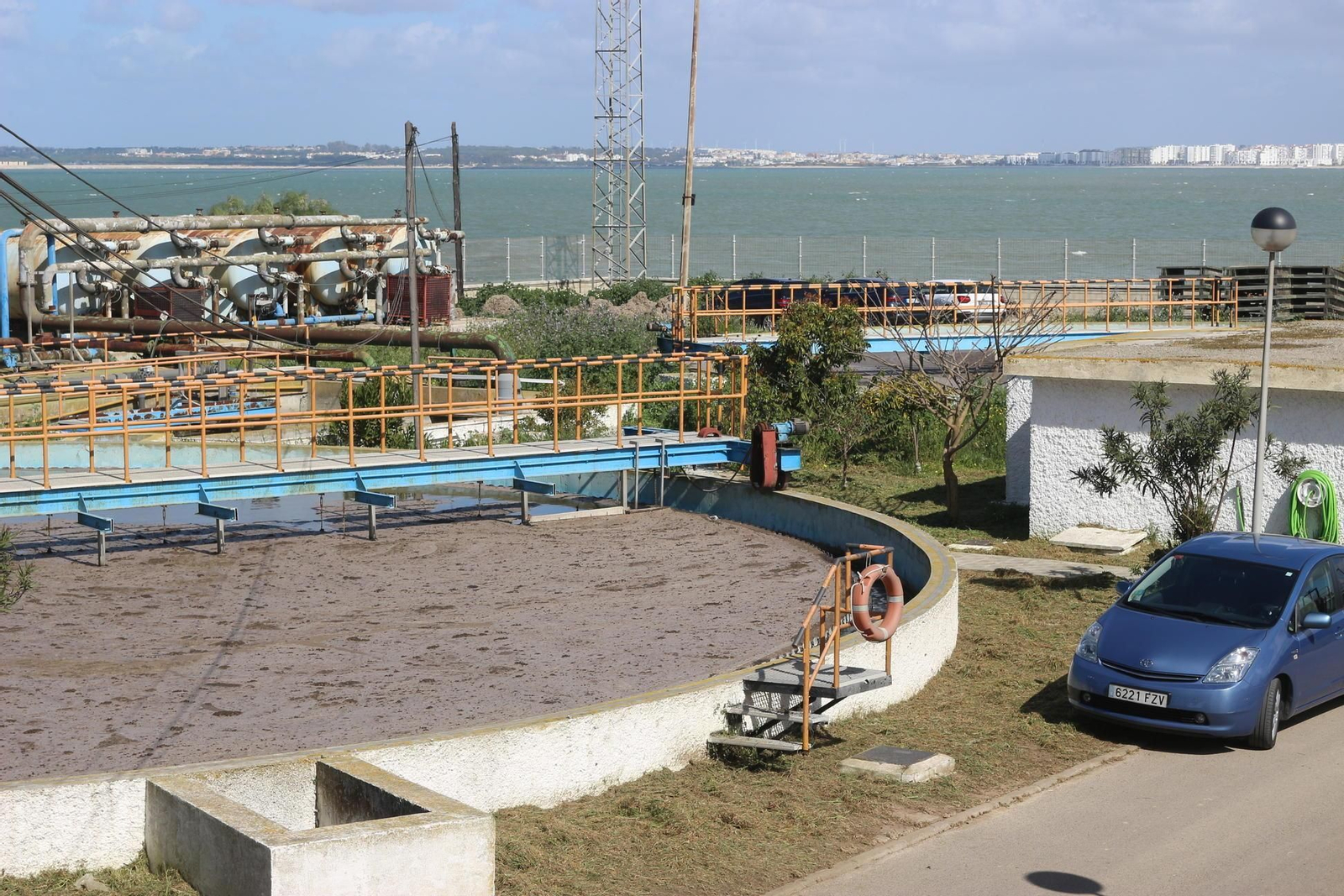 Actual depuradora de Puerto Real, con casi 40 años de antigüedad