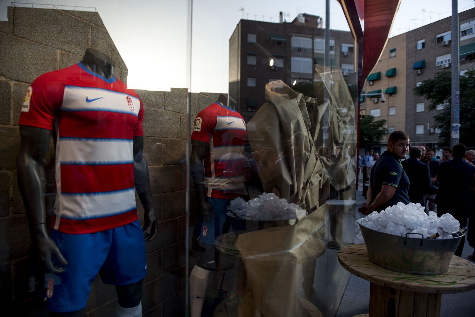 El Granada CF estrena su tienda Nike