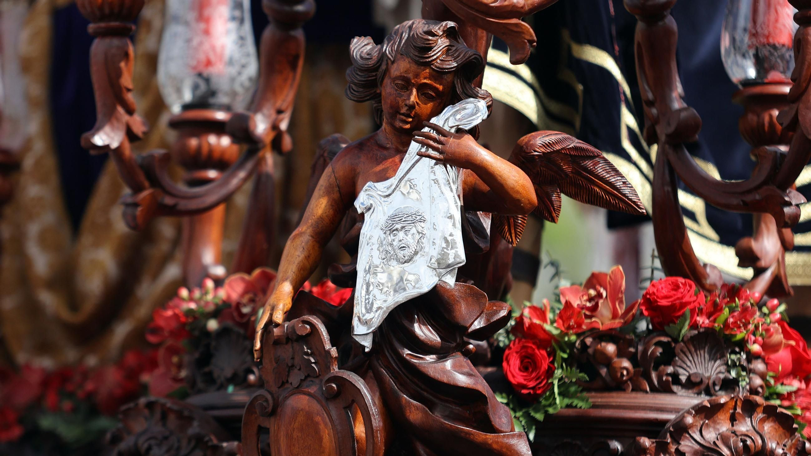 Imágenes de la Hermandad de La Candelaria en el Lunes Santo de Jerez 2025