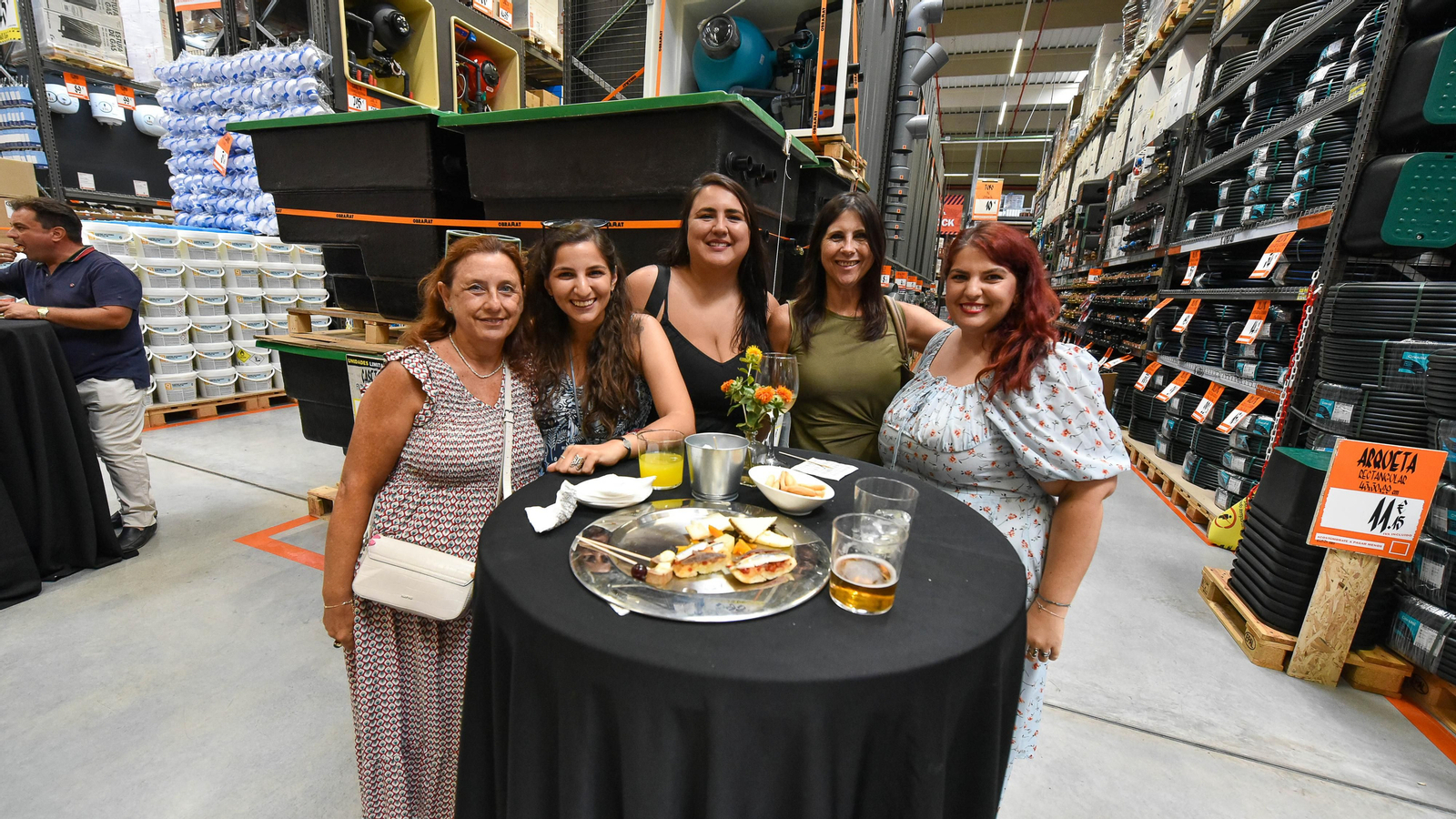 Las fotos de la inauguración de Obramat en Palmones