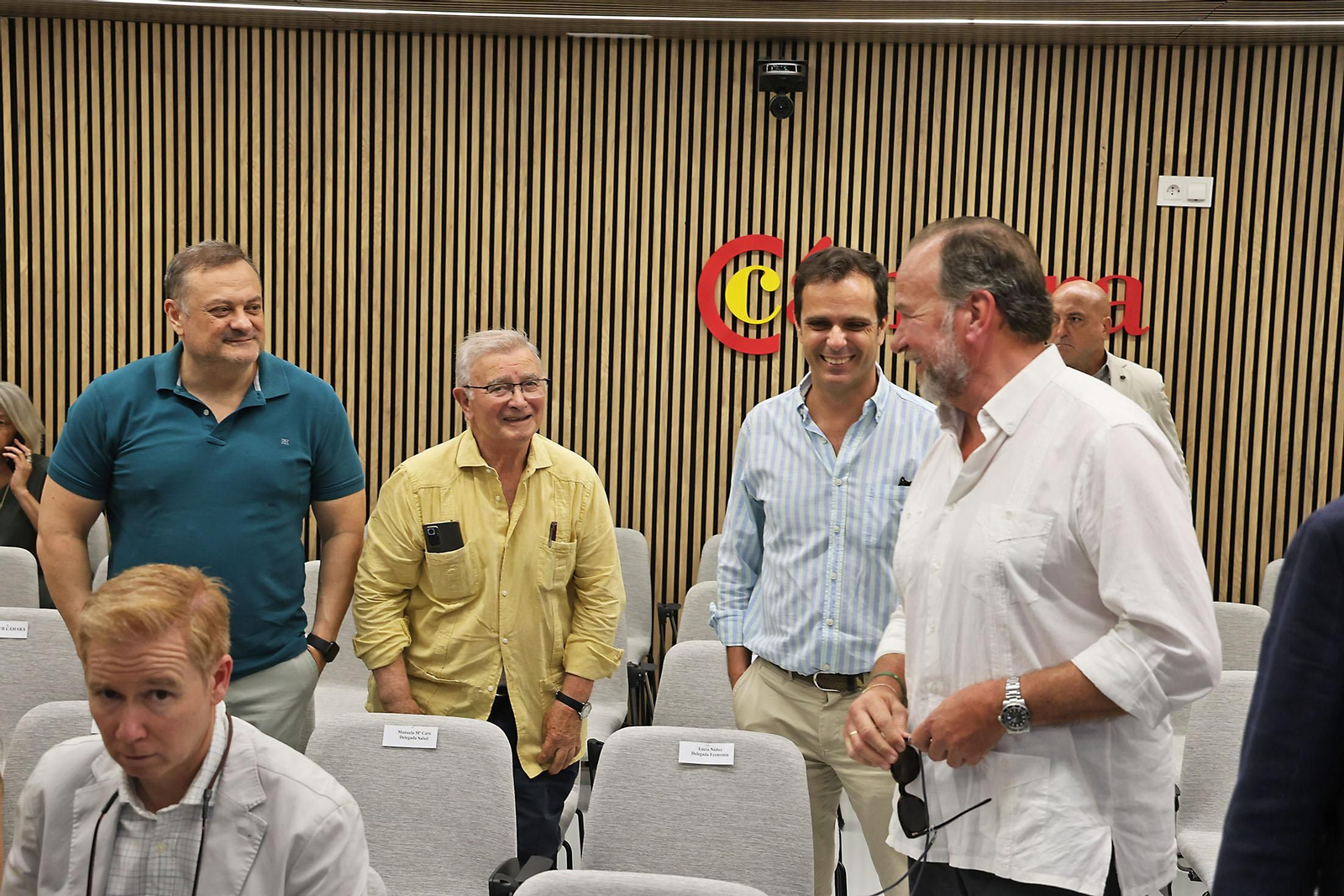 Imágenes de los encuentros del Club Cámara con Jesús Aguirre, presidente del Parlamento andaluz como protagonista
