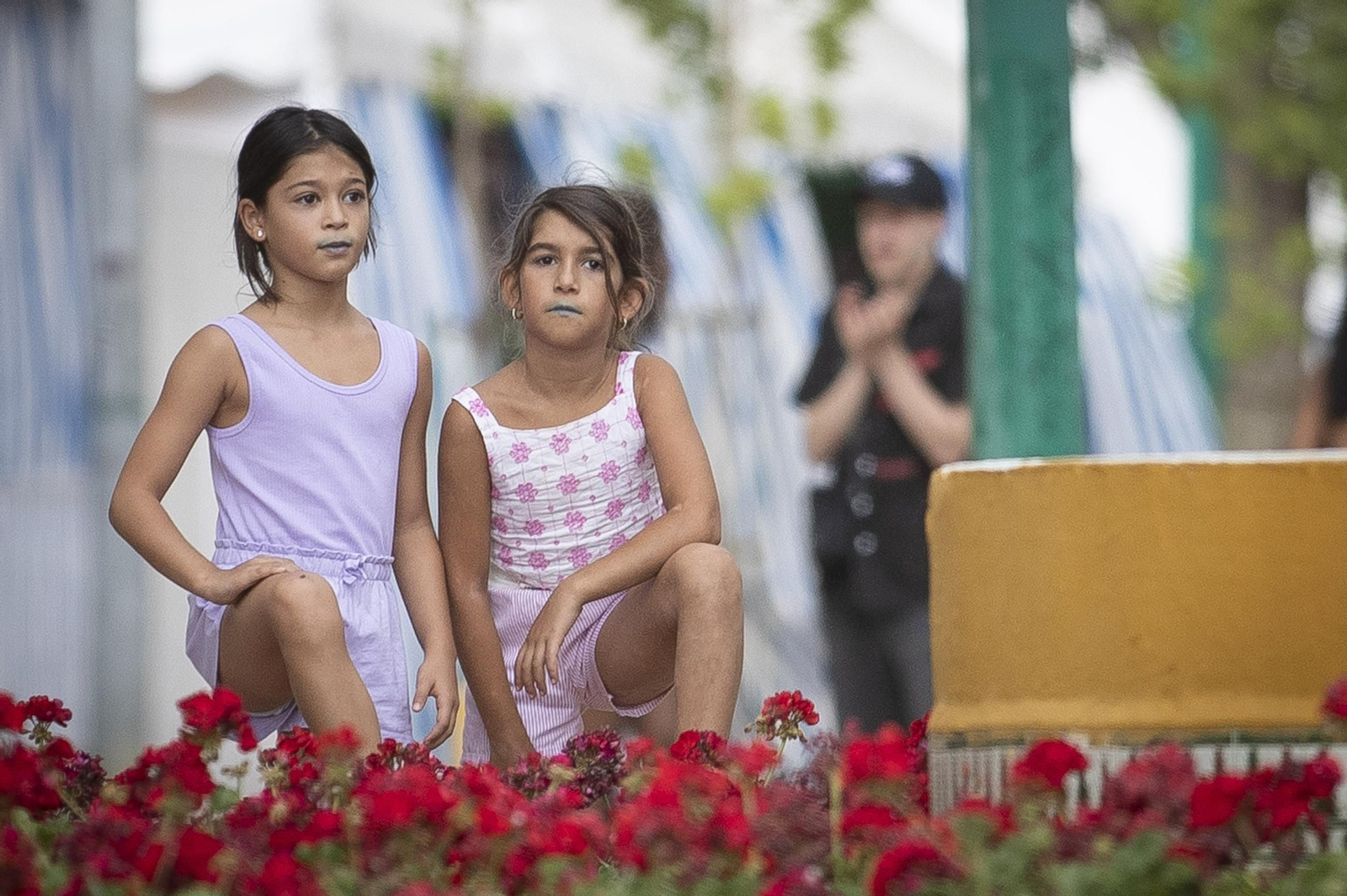 Granada vive su tercer día de Corpus entre comida, baile y columpios: las imágenes