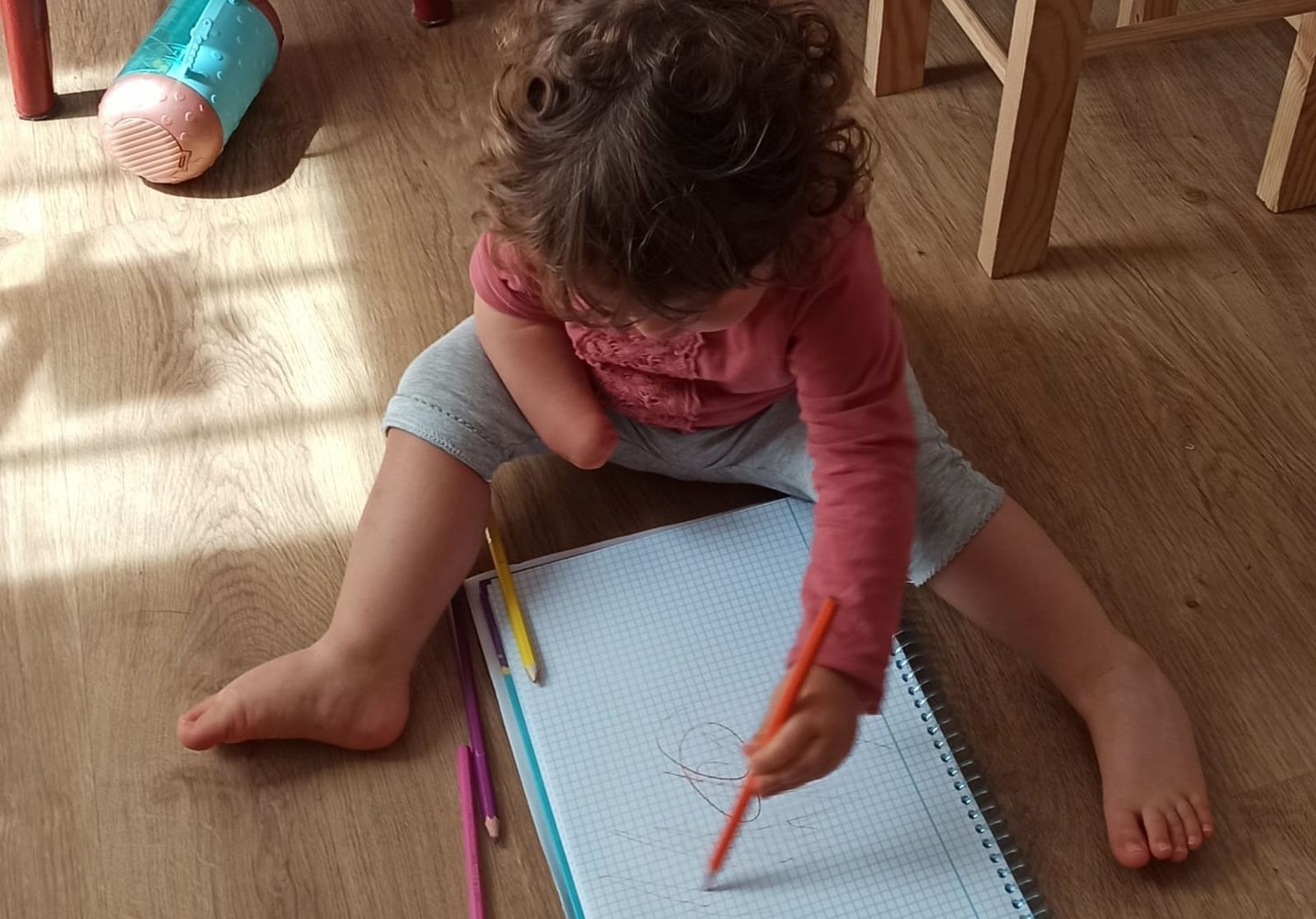 La batalla burocrática de la pequeña Carmela