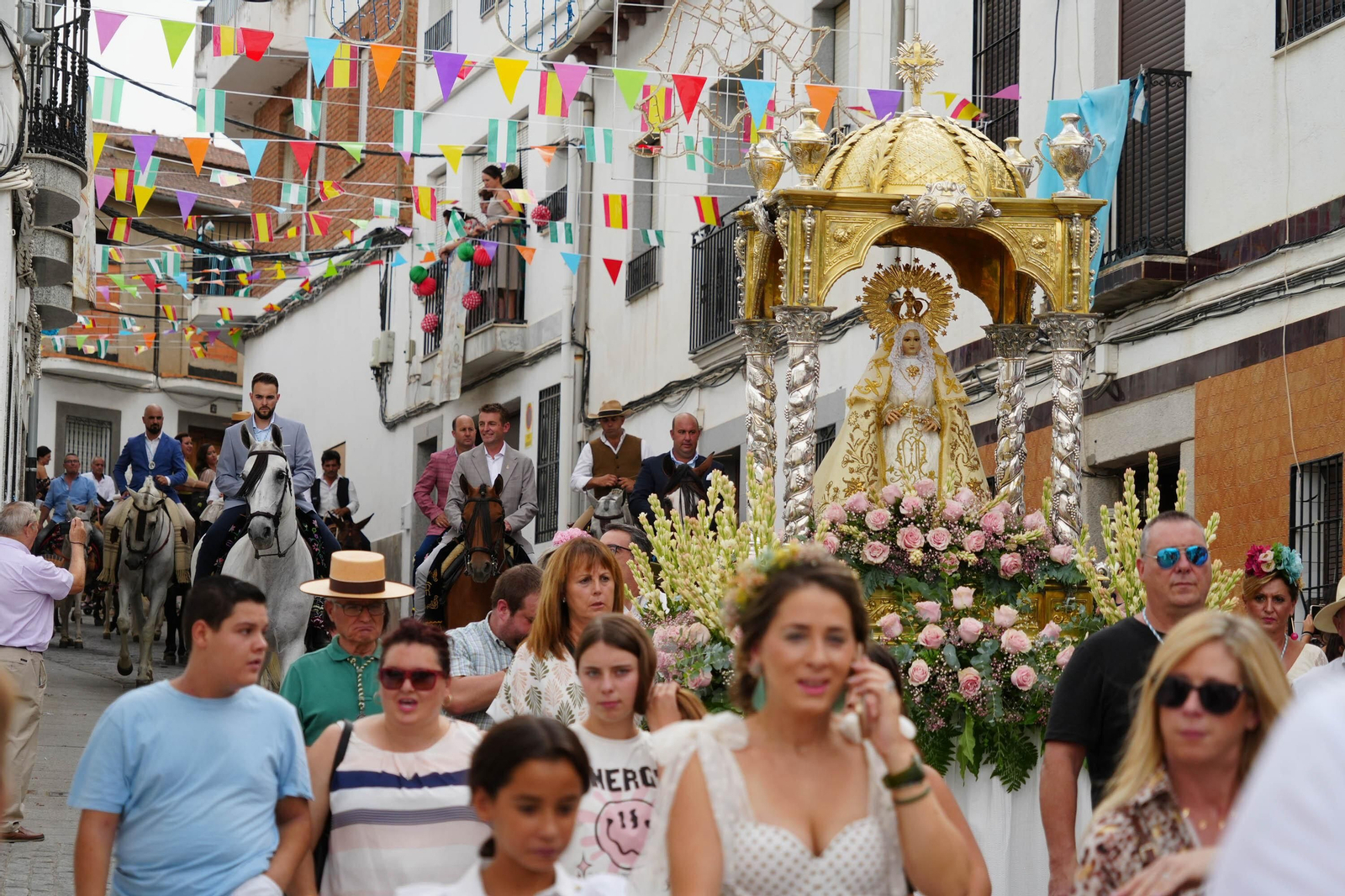 Las mejores imágenes de la Fiesta de los Piostros de Pedroche, la mayor concentración equina de Andalucía