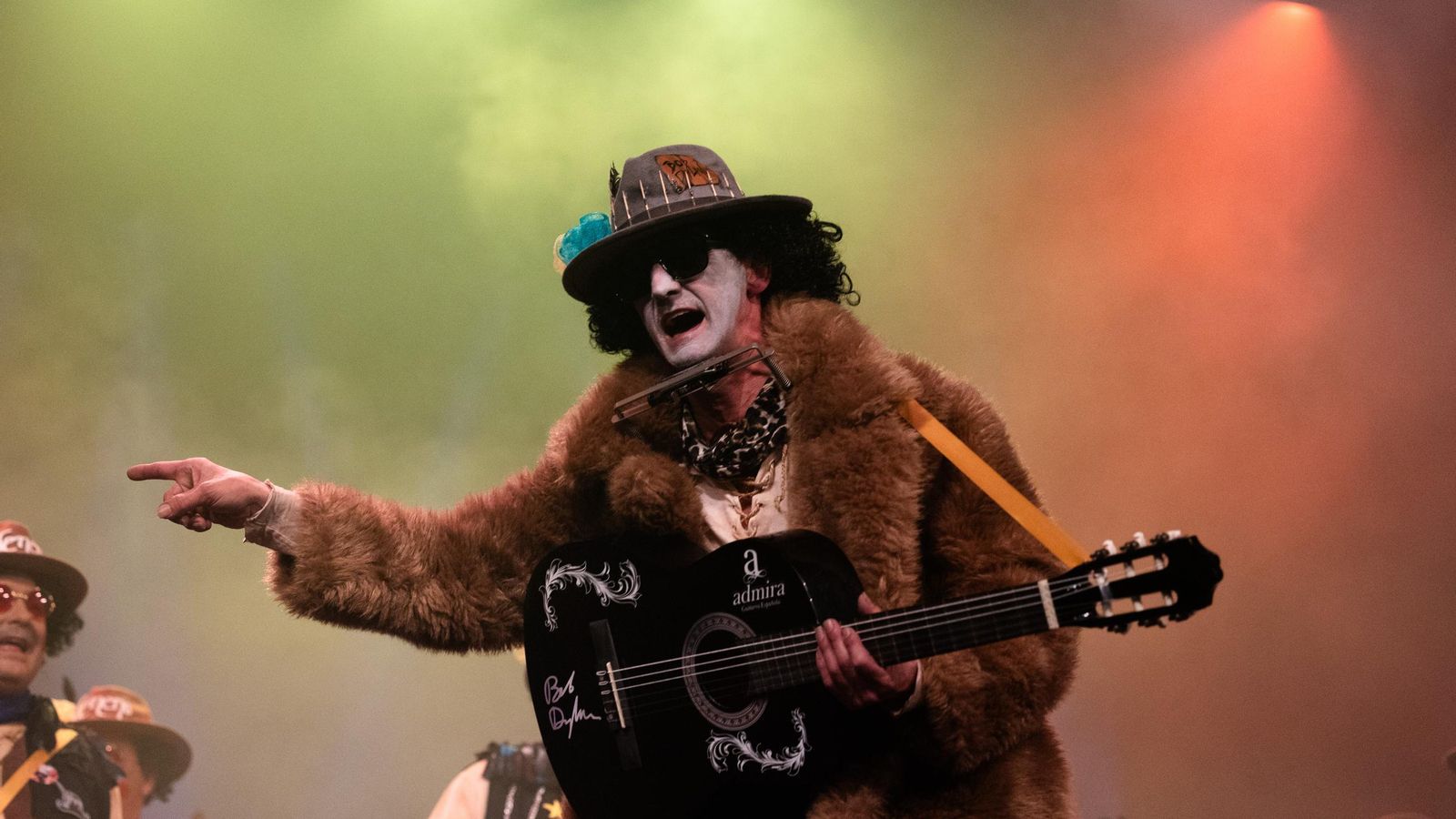 Búscate entre las mejores imágenes de la decimonovena sesión de preliminares del COAC 2025