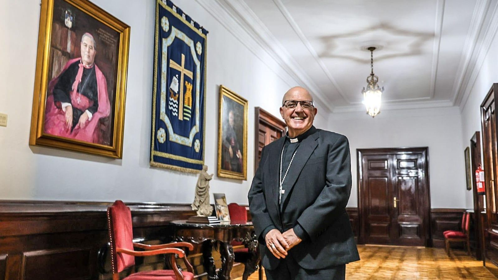 El obispo de Huelva.