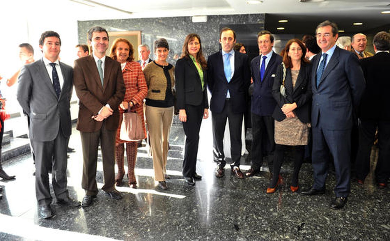 Ricardo Galán (Fundación Fidias-Ayesa), Manuel Jiménez (Faico), Concha Yoldi (Fundación Persán), Montserrat Badía (Fundación MAS), Ana Manzanares (Fundación Fidias-Ayesa), Juan Luis Muñoz Escassi (Asociación de Fundaciones), Luis García de Tejada (Fundación Valentín de Madariaga), Claudia Guardiola (Fundación Cruzcampo), y Antonio Fragero (Proyecto Hombre).

Foto: Juan Carlos Vázquez