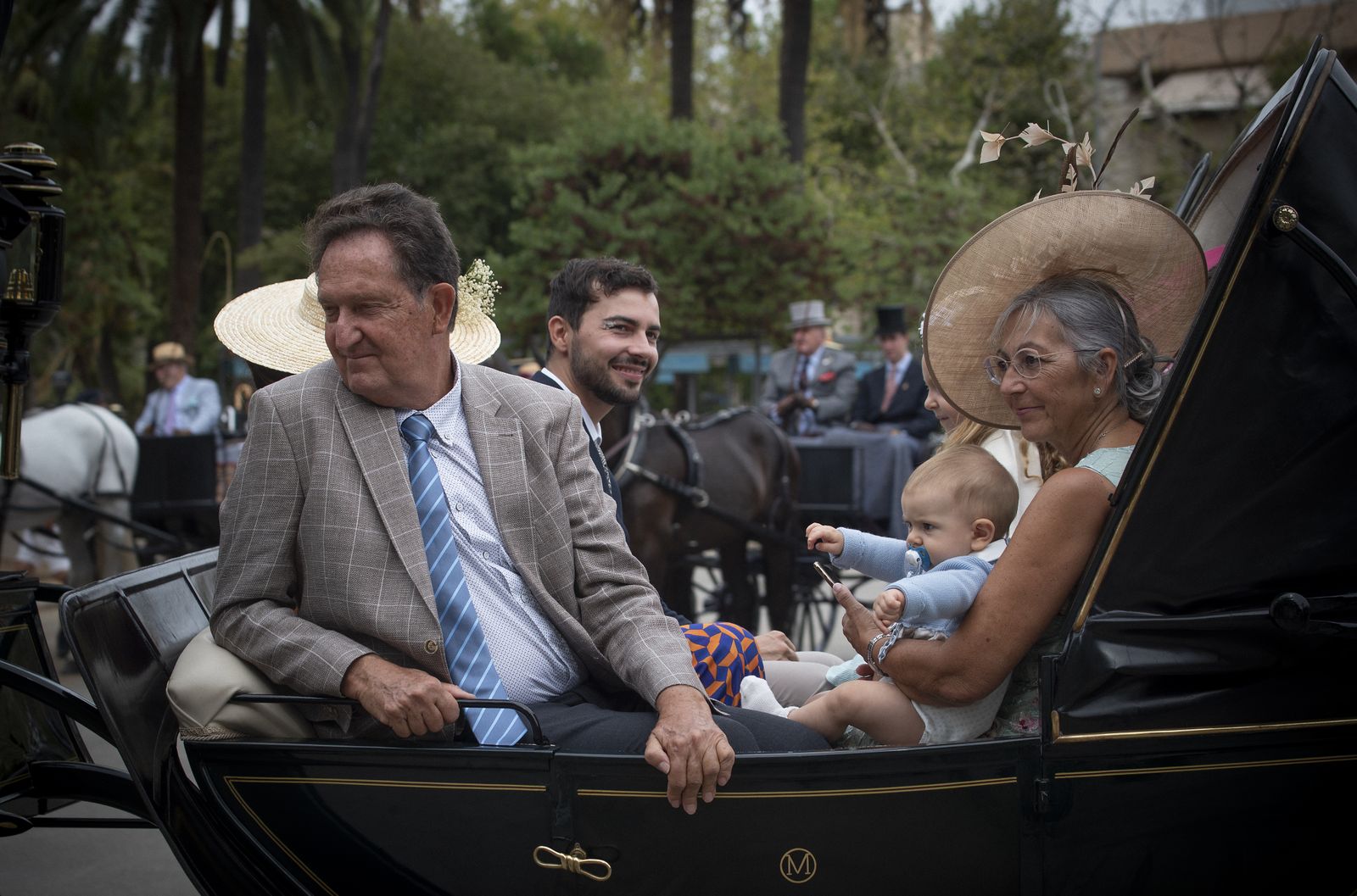 Exhibición de enganches y paseo de carruajes por el parque de María Luisa