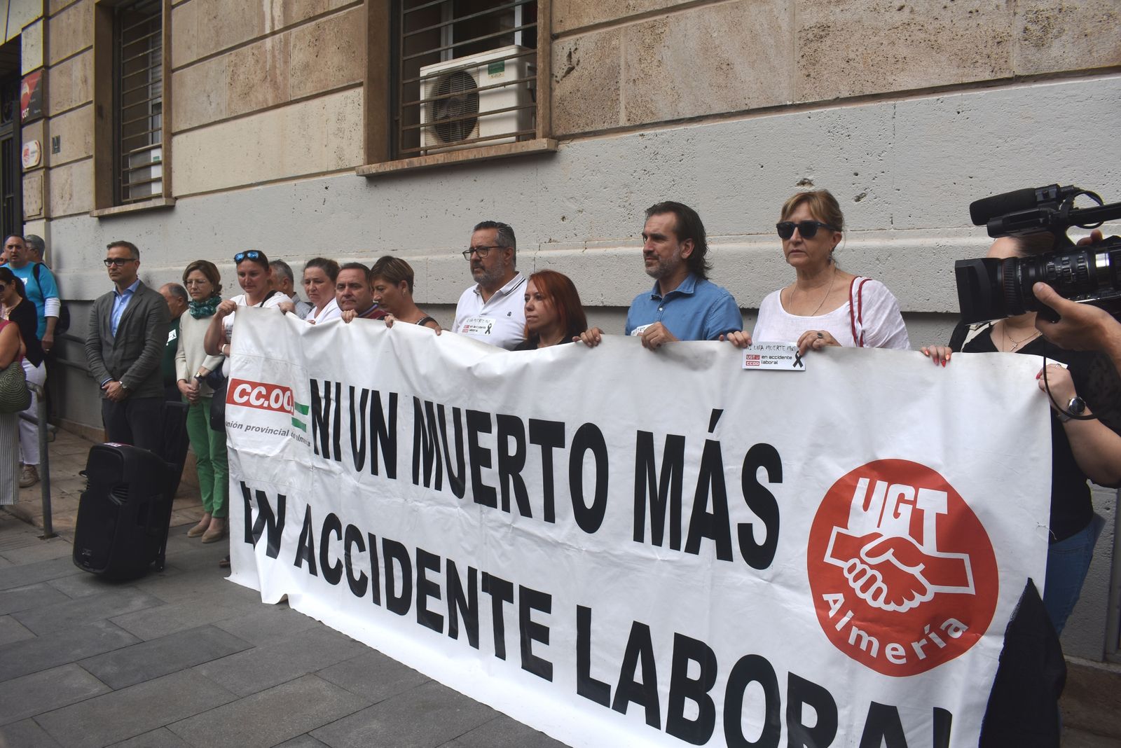 Concentración por la quinta muerte en un accidente laboral en Almería
