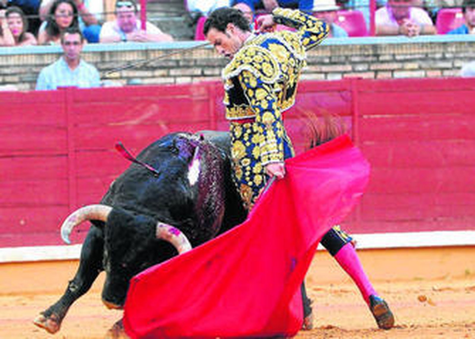 Finito de Córdoba, en la faena al cuarto de la tarde donde escuchó los tres avisos.
