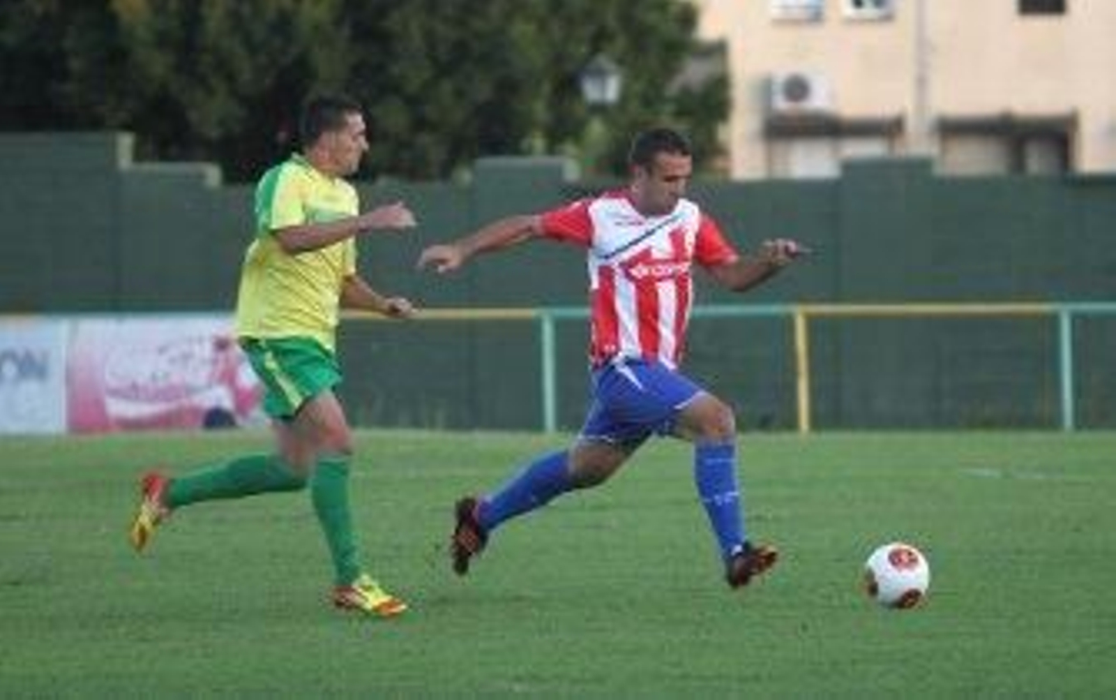 La Unión sorprende al Algeciras (3-1) La Unión sorprende al Algeciras (3-1)