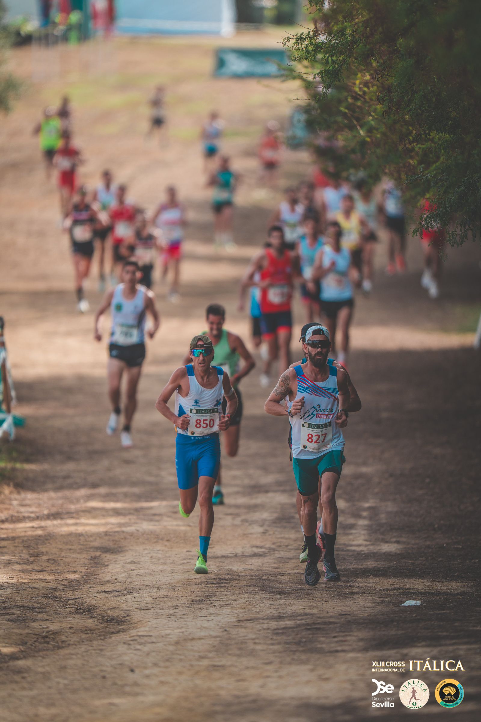 Búscate en las fotos del Cross de Itálica 2025 | 2