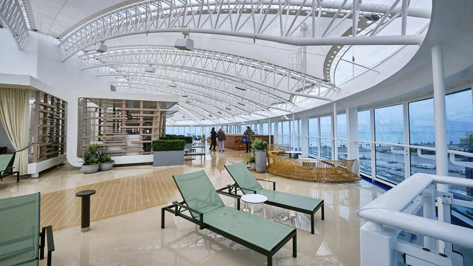 Interior del buque Sky Princess