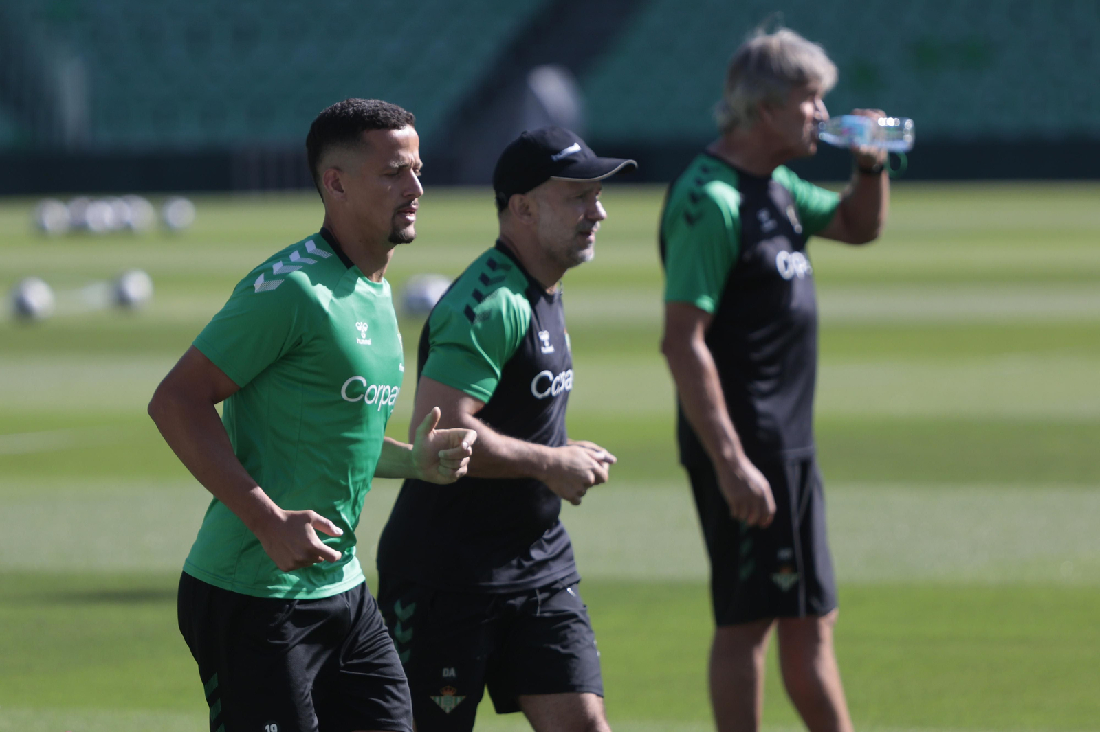 Luiz Felipe, en un entrenamiento en el Villamarín.