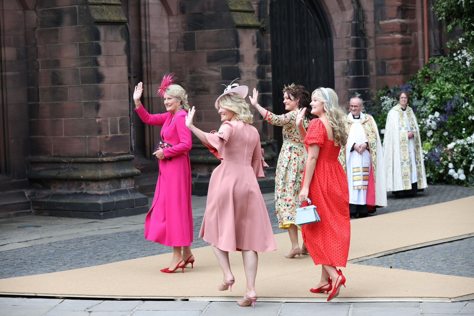 La madre del contrayente y otras invitadas ilustres