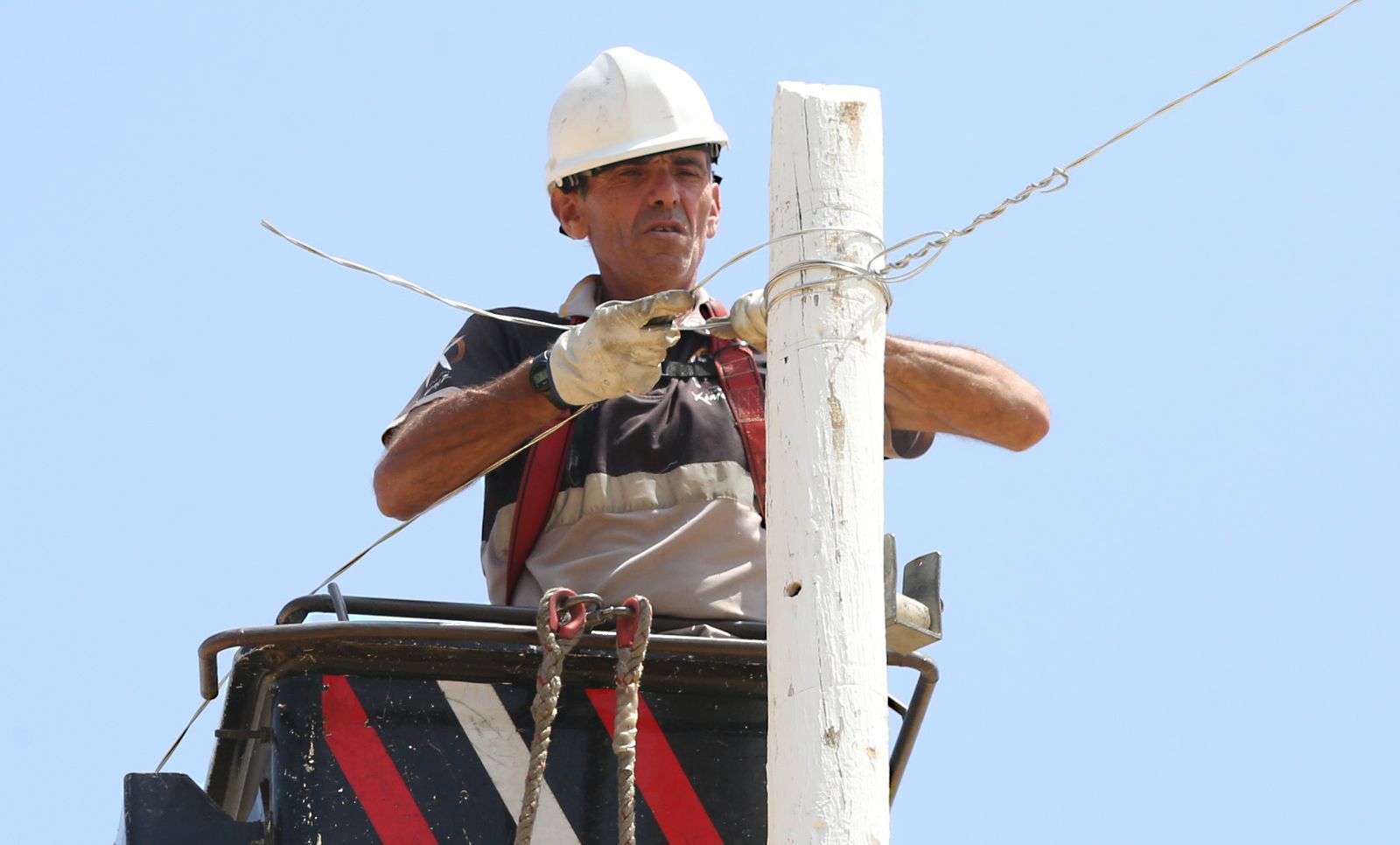 Preparación del recinto ferial para la celebración de las Colombinas 2019 en imágenes