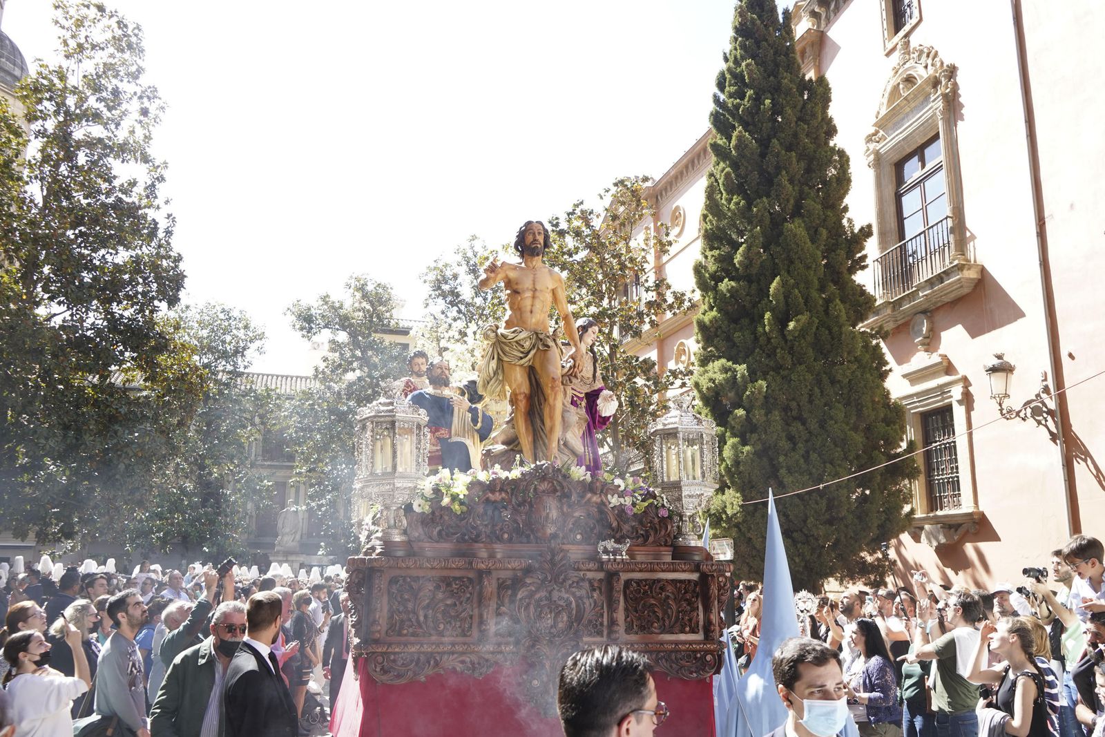 Imágenes del Domingo Santo en Granada