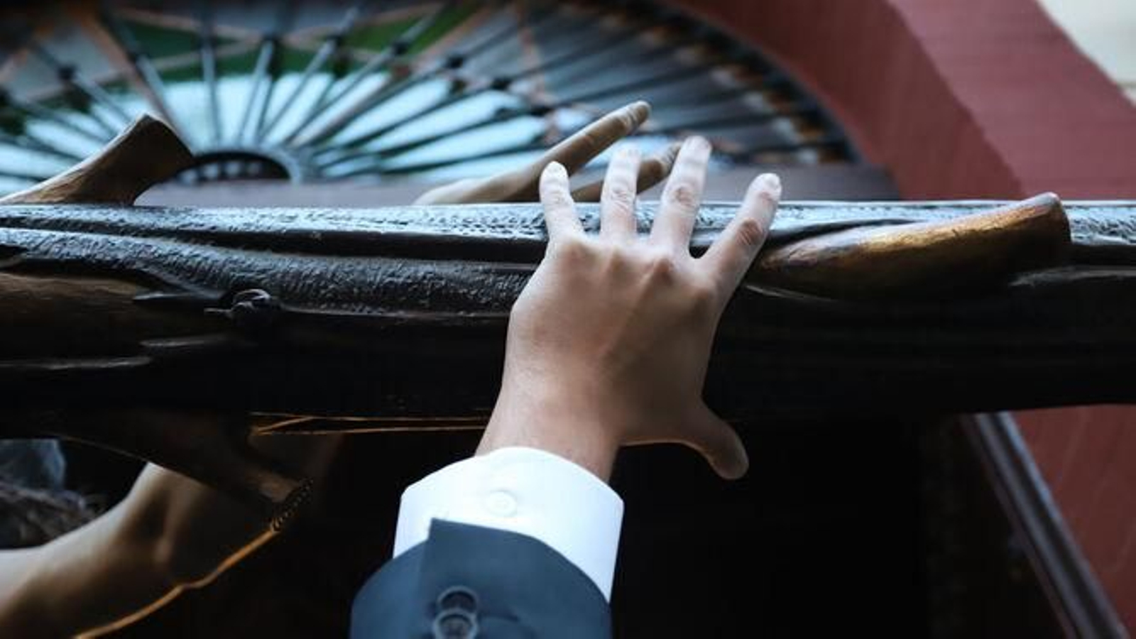 Así fue la procesión del Cristo de la Vera+Cruz acompañado por la Legión en el año 2019