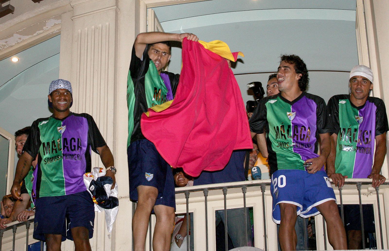 La carrera de Weligton en imágenes