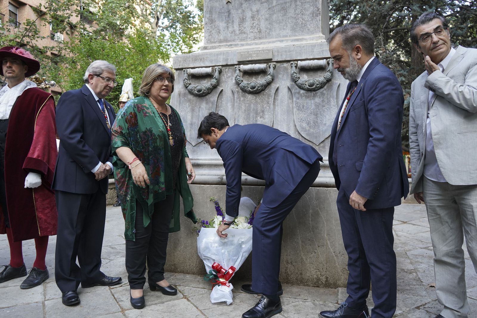 Así ha sido la procesión cívica en recuerdo a Mariana Pineda
