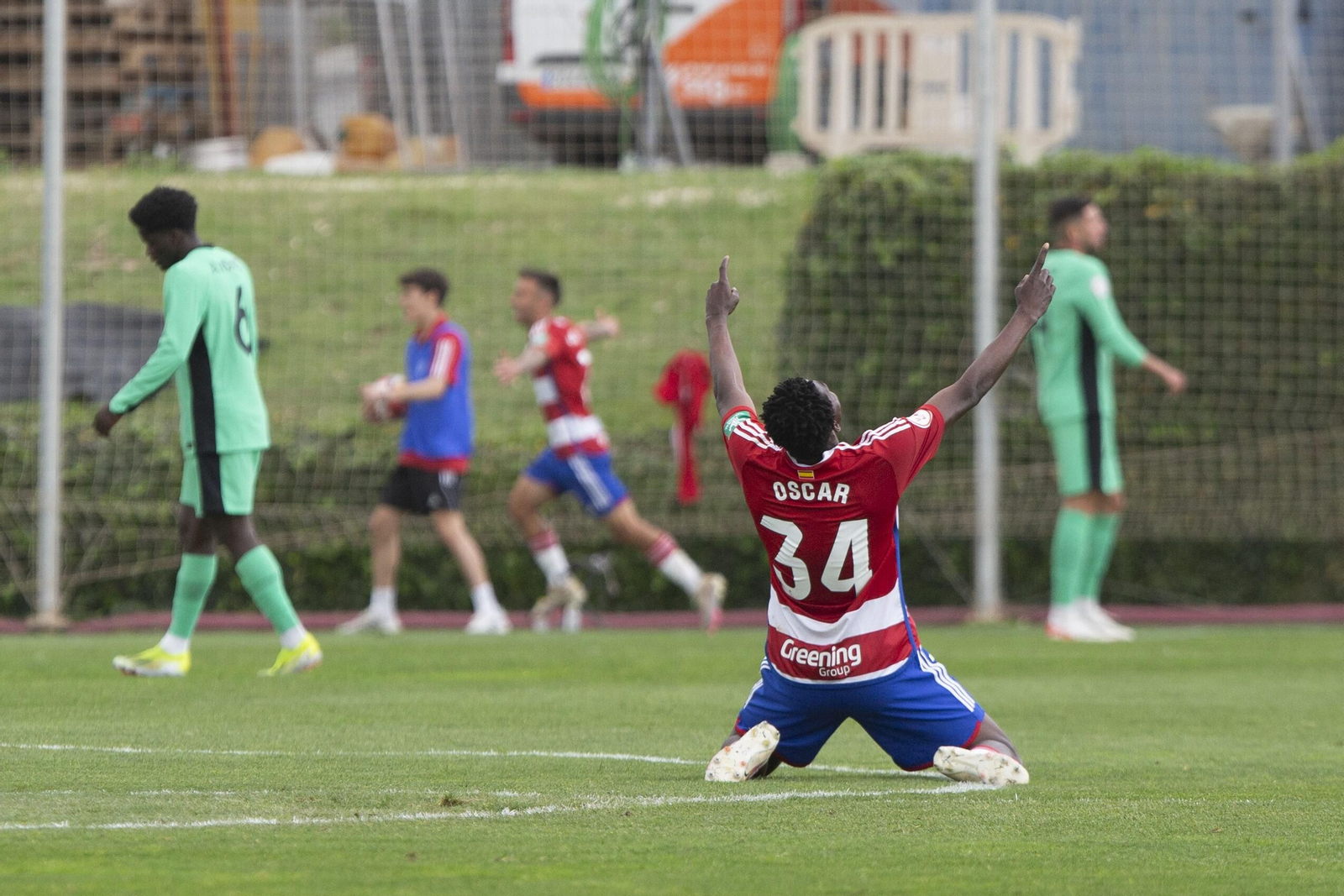Las mejores imágenes del Recreativo Granada - Atlético de Madrid B