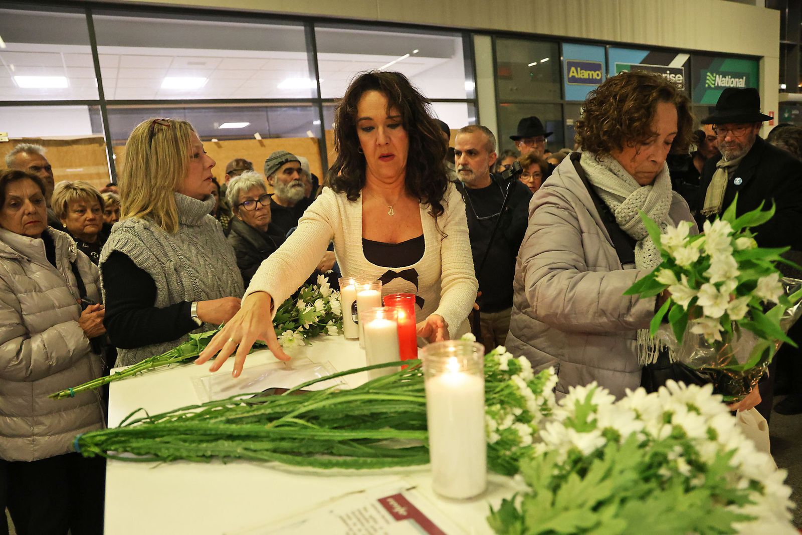 Las fotografías de la vigilia por los fallecidos en el accidente de tren  de Adamuz