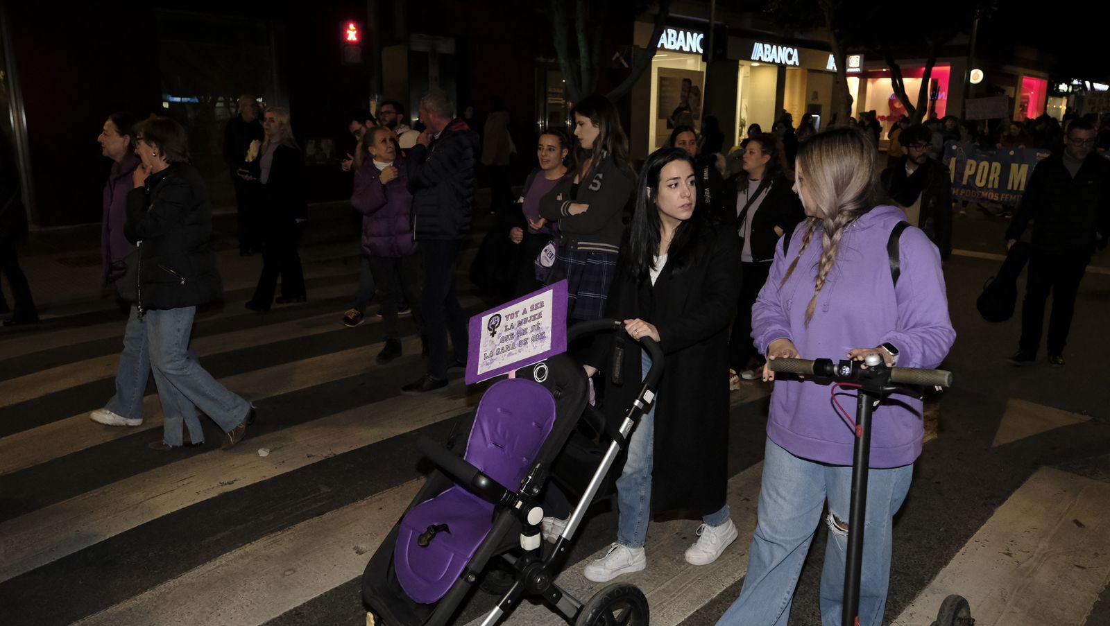 Imágenes de las manifestaciones por el Día de la Mujer en Almería
