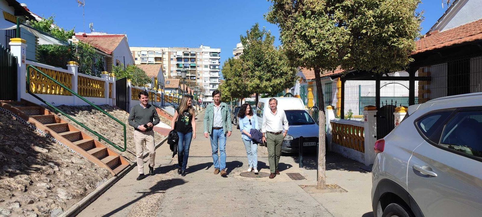 Visita de los integrantes de la lista de Vox.