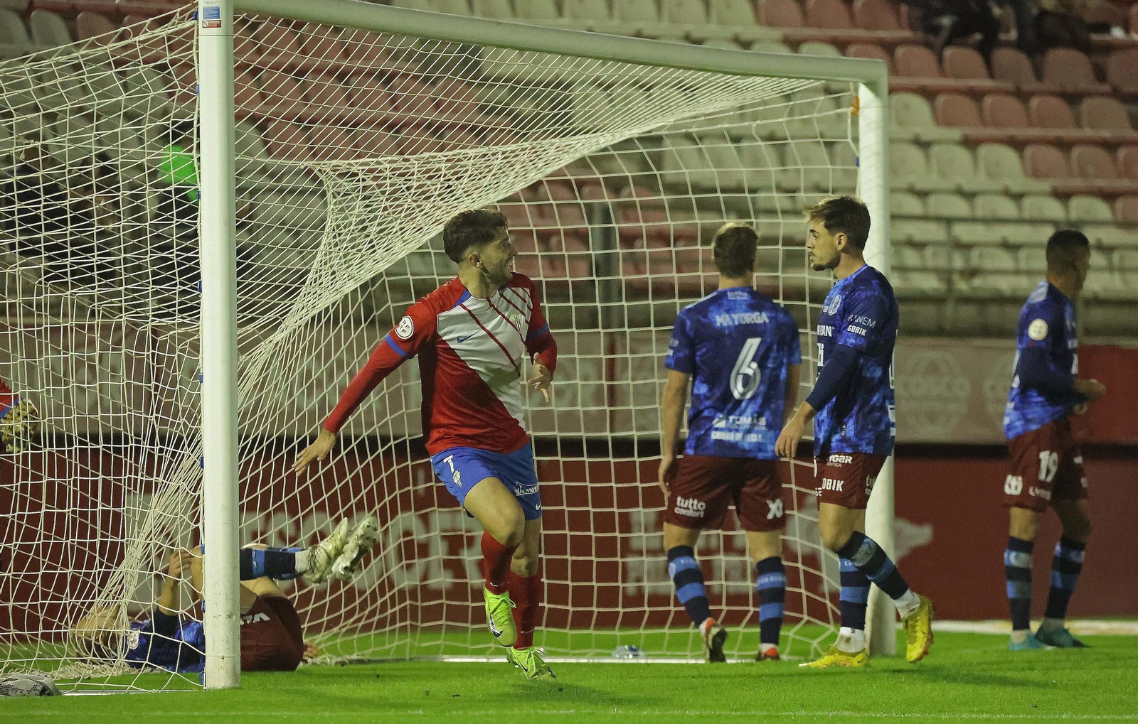Escudero, tras marcar al Yeclano en el Nuevo Mirador.