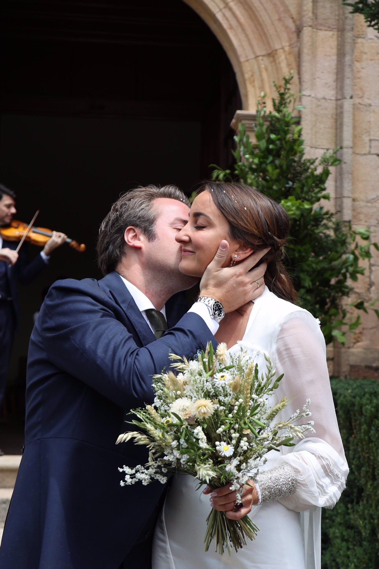 Lucía Pombo y su marido