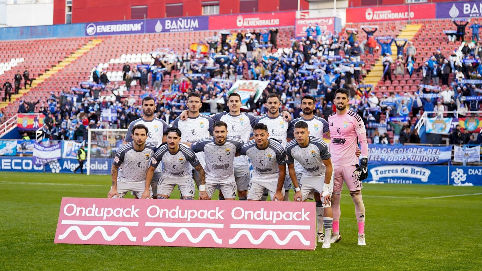 Galiano repitió el mismo once que derrotó al Malagueño.