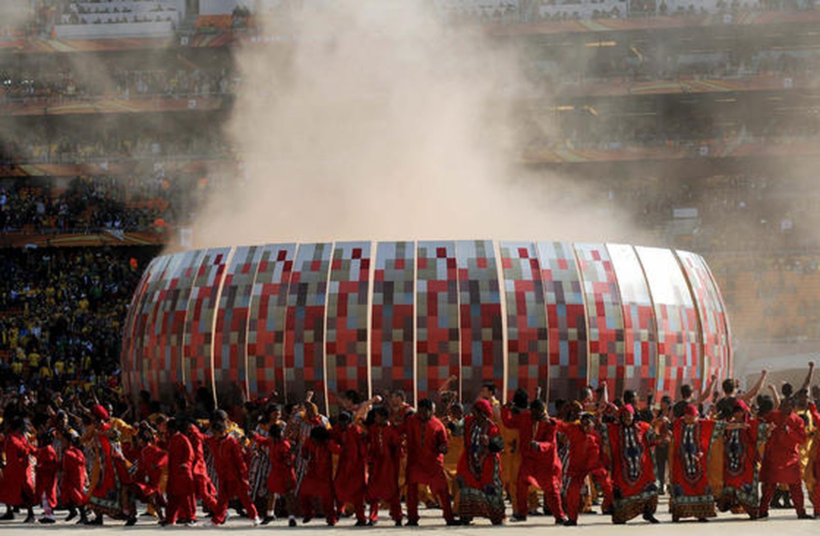 Una fiesta de música y color abre oficialmente el Mundial de Sudáfrica 2010.

Foto: Efe